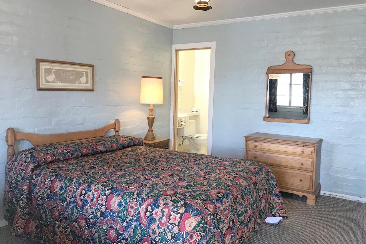 Hotel Lovelock Nv I-80 ภายนอก รูปภาพ